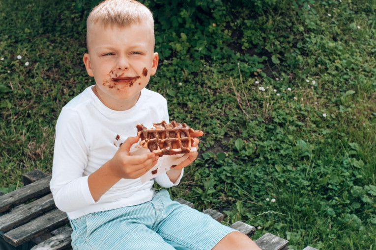Cena ovog proizvoda neprestano pada: Deca ga obožavaju, evo šta se sa njim dešava