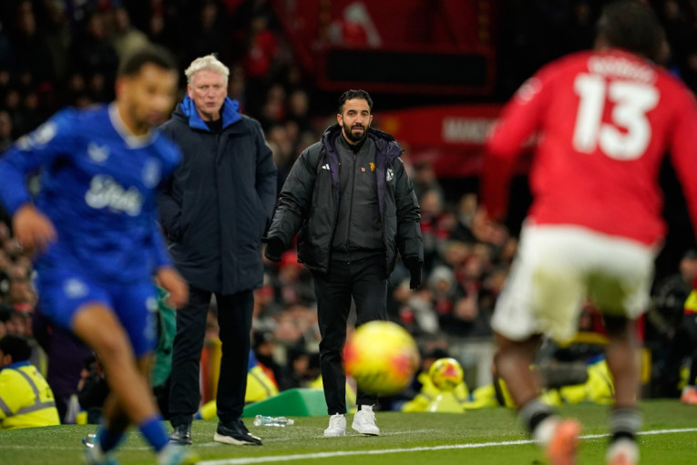 I nije sve tako crno u crvenom kartonu: Treneri komentarisali fizički sukob saigrača iz Evertona