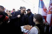 Srbiju volim više od svega i jedino mi je Srbija važna: Snažne Vučićeve poruke iz Negotina (VIDEO)