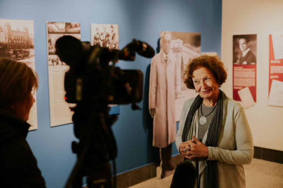 Otvorena izložba "Španija u svetu Ive Andrića": Uspomene koje je čuvao do kraja života (FOTO)