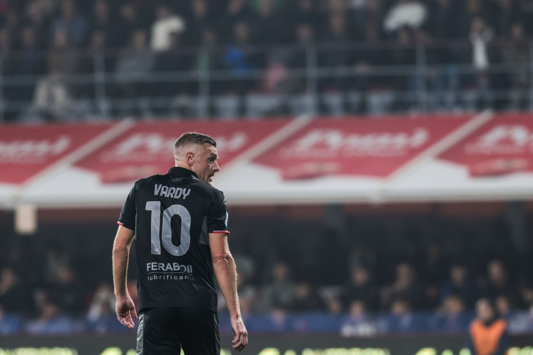 Vardi opljačkan dok je igrao protiv Rome! Kuća legendarnog Engleza pikirana, lopovi odneli i sat vredan više od 90.000 evra!