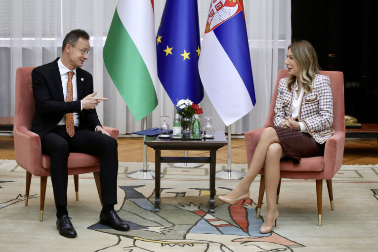 Mađarska uskače! MOL će dva i po puta povećati izvoz nafte u Srbiju u decembru (VIDEO/FOTO)