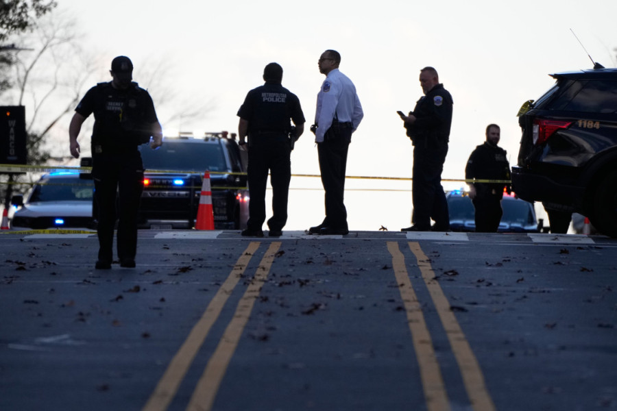 Jedan pogođen u glavu, napadač ranjen: Detalji ubistva vojnika Nacionalne garde u SAD