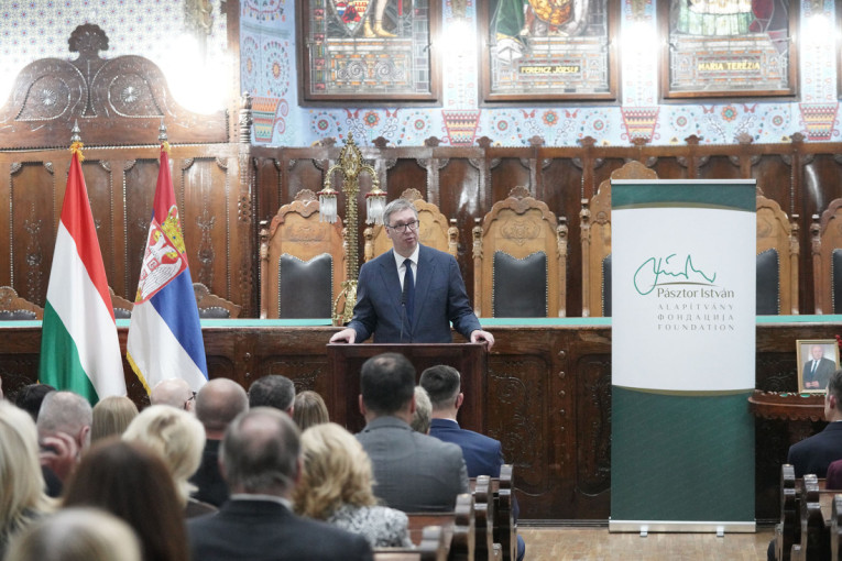 Vučić nakon dobijanja nagrade "Ištvan Pastor": Jedno od najdražih priznanja, mi danas žanjemo najlepše plodove (VIDEO/FOTO)