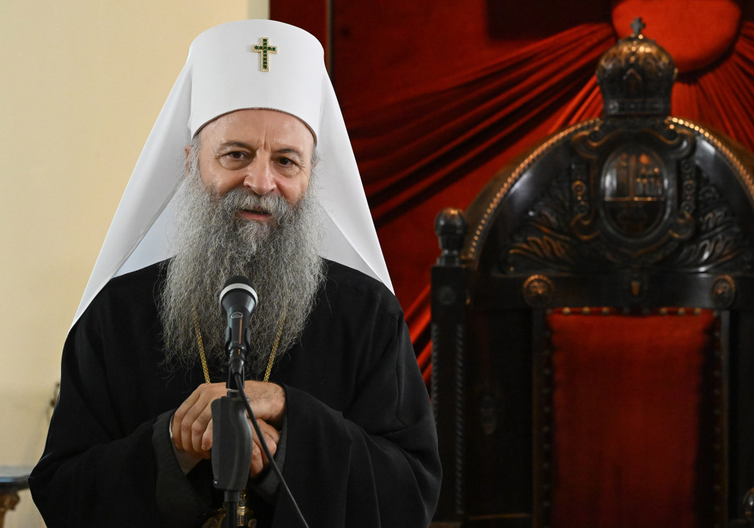 Patrijarh Porfirije uručio stipendije apsolventima Univerziteta u Beogradu (FOTO)