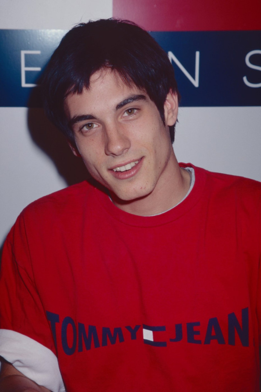 Iznenada umro sin čuvenog rokera: Fanovi šokirani