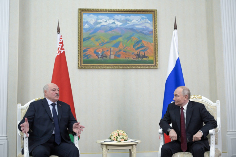 Lukašenko otkrio Putinov stav o mirovnom predlogu SAD: Juče smo opširno razgovarali, o svemu može da se dogovori