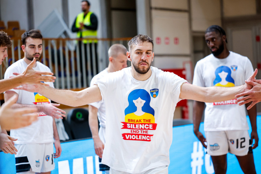 Završena humanitarna akcija borbe protiv nasilja nad ženama