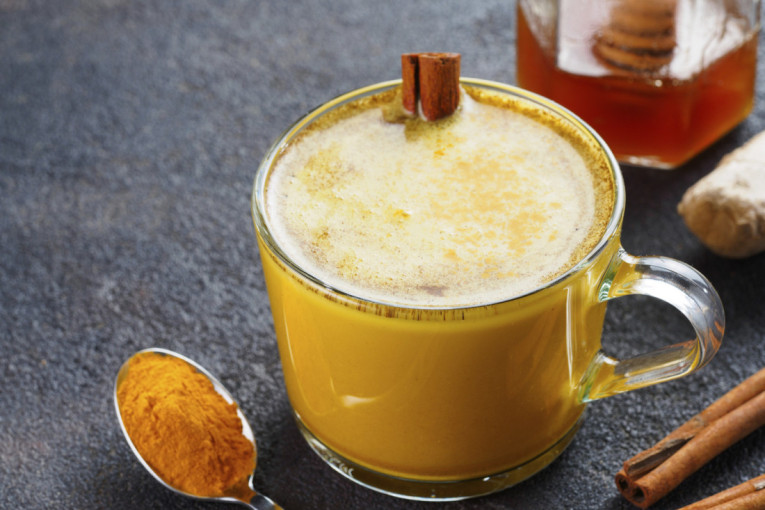 Superpunjači energijom za početak dana: Ovo je 10 najboljih vrsta voća za doručak