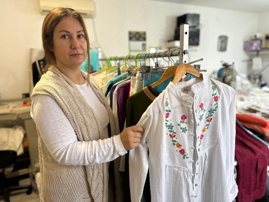 Sestre iz ovog kraja Srbije čuvaju tradiciju: Čak i svetske zvezde nose ono što one prave!