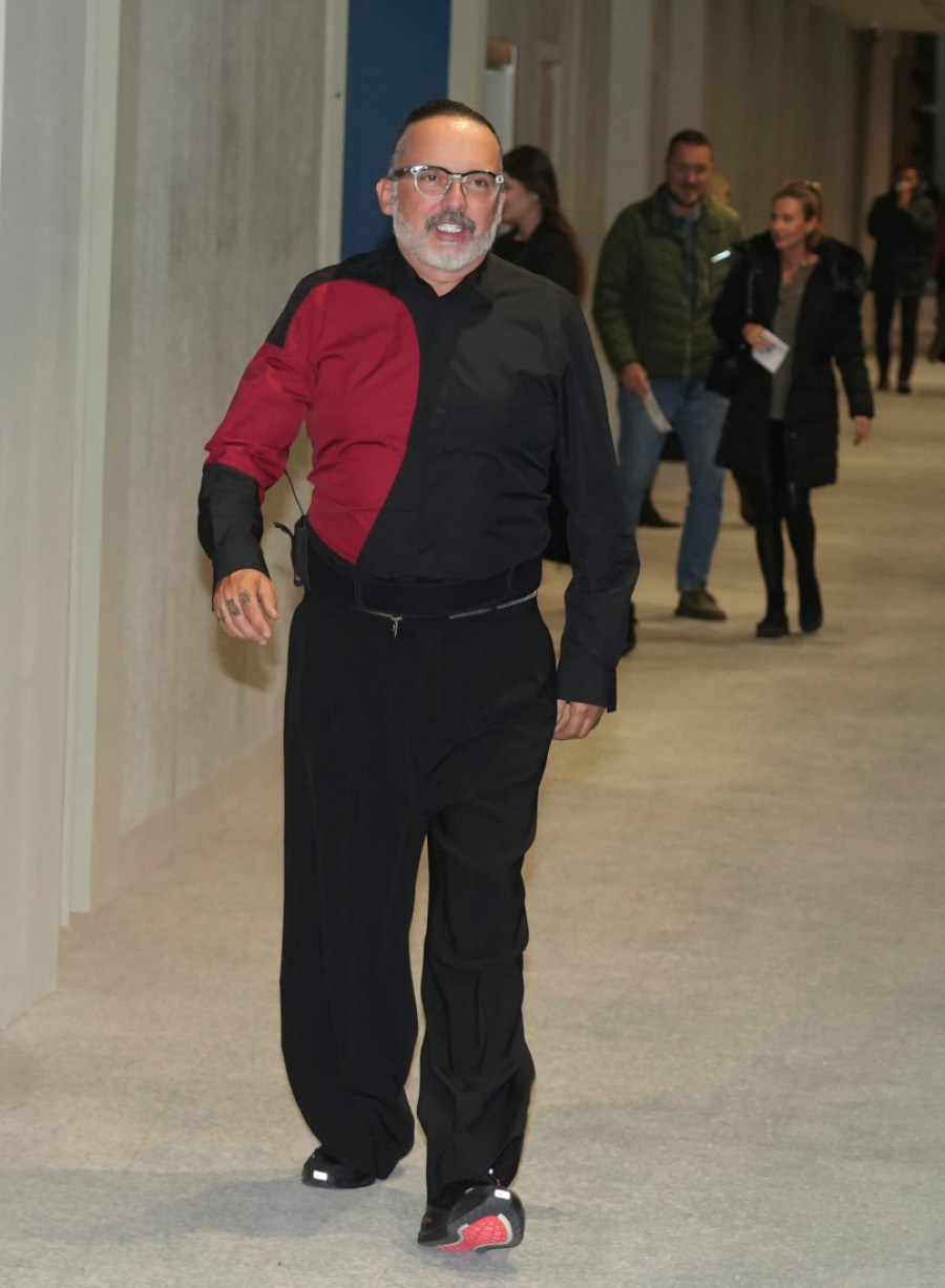 Toniju Cetinskom niko od kolega nije došao na koncert, a on prozvao Tompsona: Nepotrebno je vraćati se u prošlost!