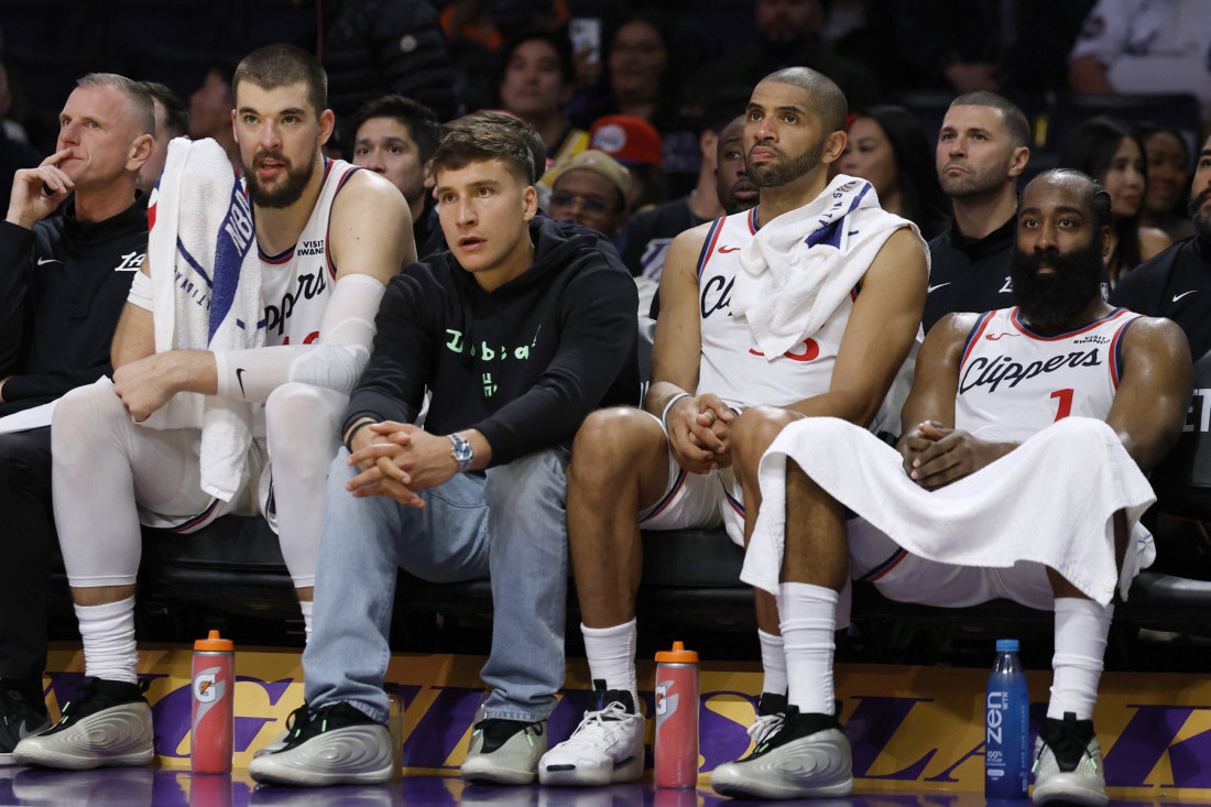 Bogdanovi Klipersi tonu sve dublje! Kapiten Orlova u civilu gledao poraz od Memfisa u Los Anđelesu!