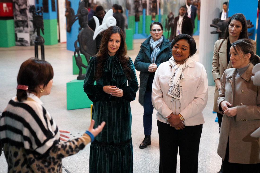 Prve dame Srbije i Konga: Tamara Vučić sa gošćom obišla muzej (FOTO/VIDEO)