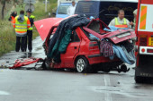 Nova smrt zbog poledice! Autobus smrskao vozača, povređeno osam osoba