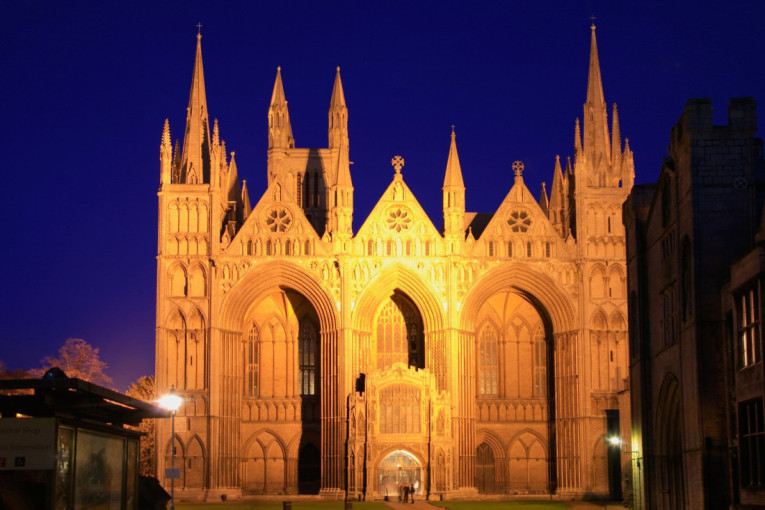 Ovde možete da predahnete od svega: Skijajte i uživajte u srcu Alpa