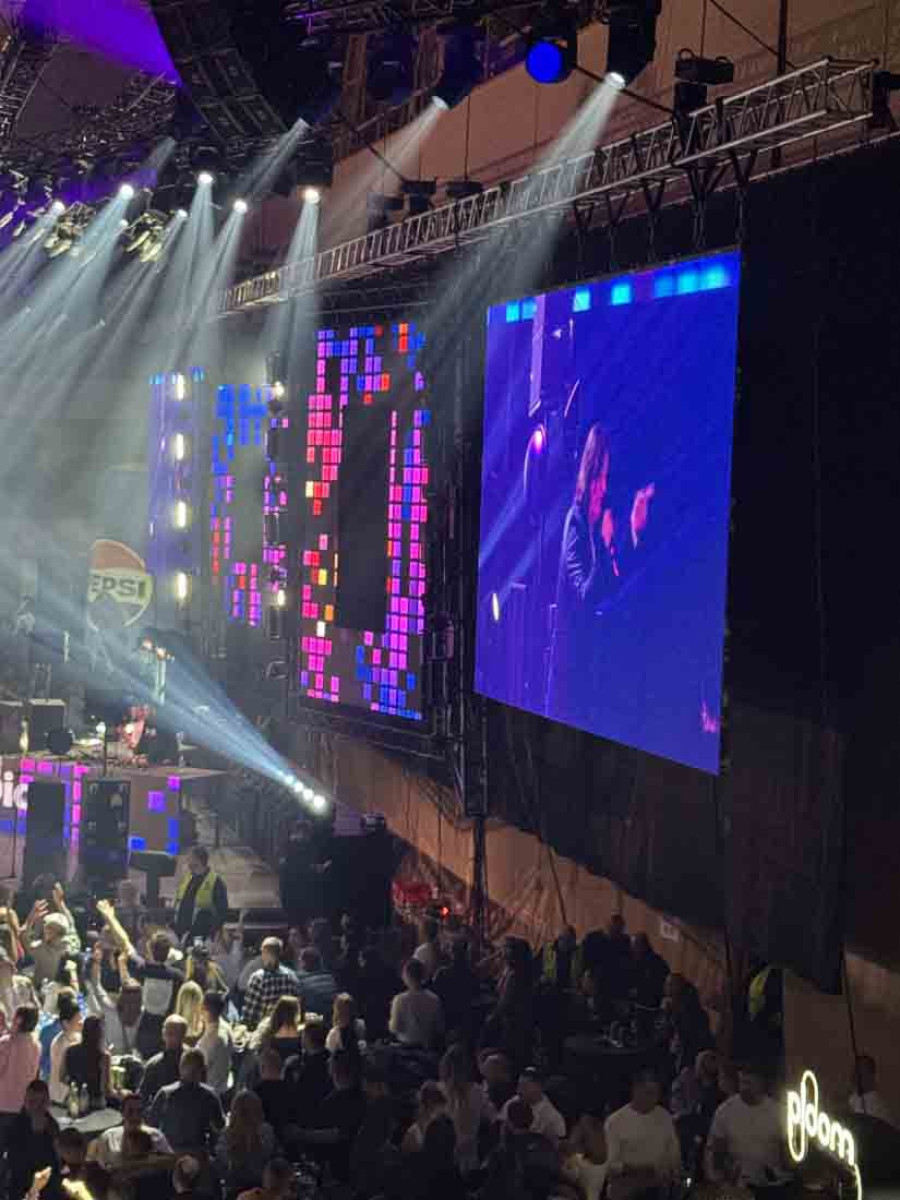 Hiljade ljudi đuskalo s Bit Stritom, Ivanom Gavrilovićem, Linom: Domaća dens scena vraća se na velika vrata! (FOTO)