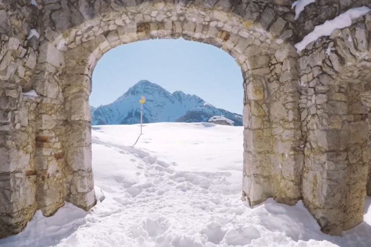 Ovde možete da predahnete od svega: Skijajte i uživajte u srcu Alpa