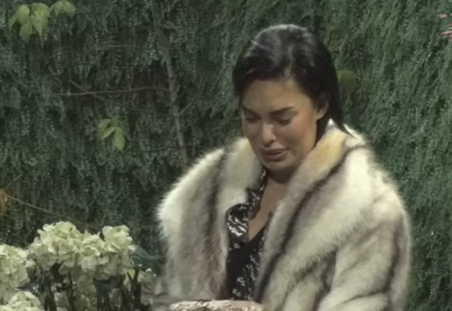 "Materica ti se raspada u komade" Asmin gnusno vređao Miljanu zbog abortusa