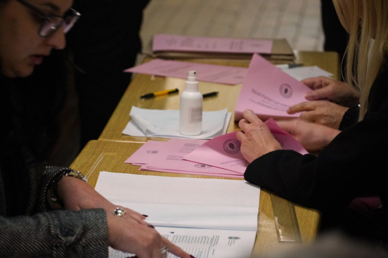 Sečanj ponovo glasa: Na biračka mesta 17. decembra