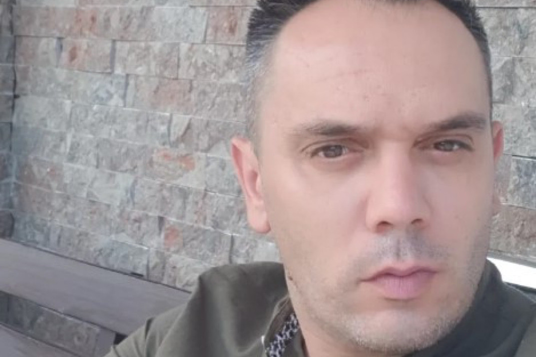 Zvezda Granda se oprostila od pevača koji je preminuo u hotelskoj sobi: "Tužna da išta napišem..."