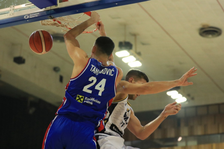 Jovićev het-trik u pobedi AEK-a: Panenka je bila neodbranjiva, a još jedan Srbin je bio strelac (VIDEO)