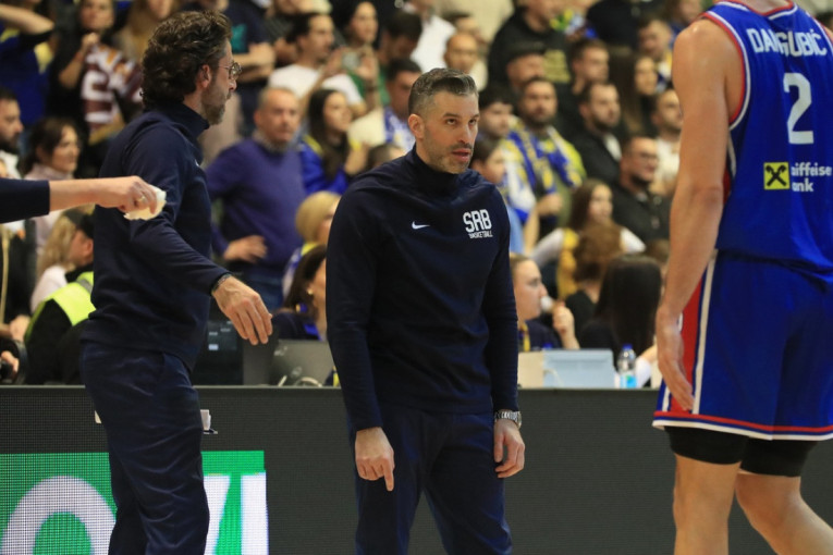 Iako je Srbija vređana, selektor Alimpijević tvrdi: Više volim ovakvu atmosferu nego prazne tribine