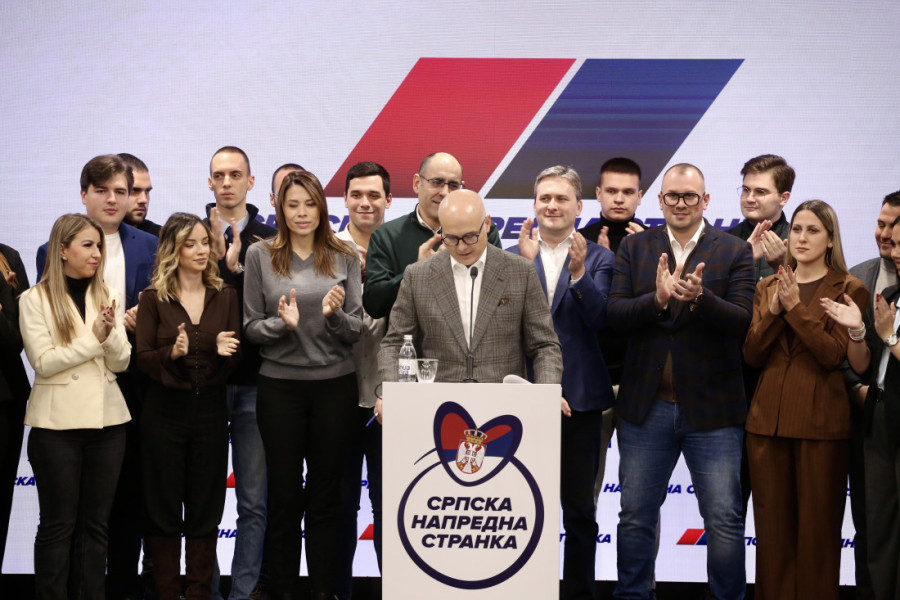 Ana Brnabić poručila: Hvala građanima što su izašli na izbore i poklonili poverenje Vučiću i SNS