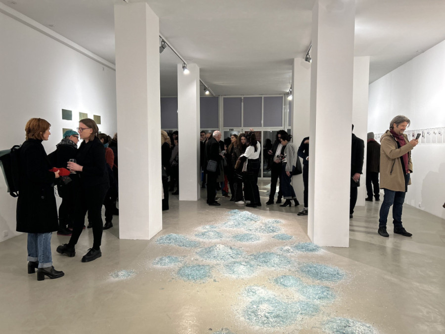 Dve autorke u Muzeju savremene umetnosti predstavljaju izložbu koja, umesto harmonije, otkriva sukob (FOTO)