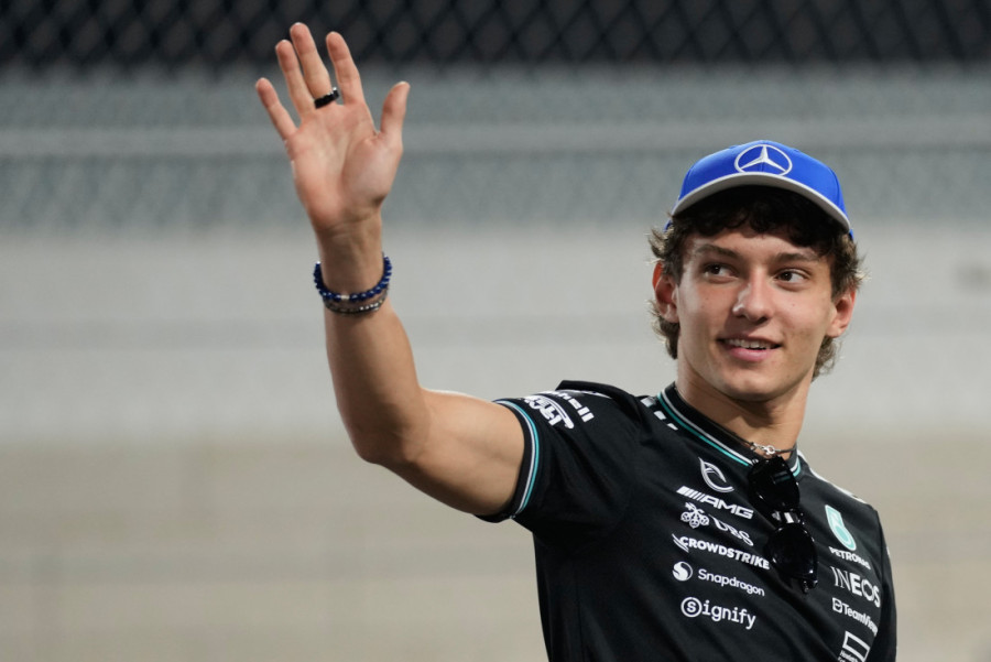 Mercedesovom vozaču prete smrću: Red Bul je sve "zakuvao" pa su morali i da se izvinjavaju (FOTO)