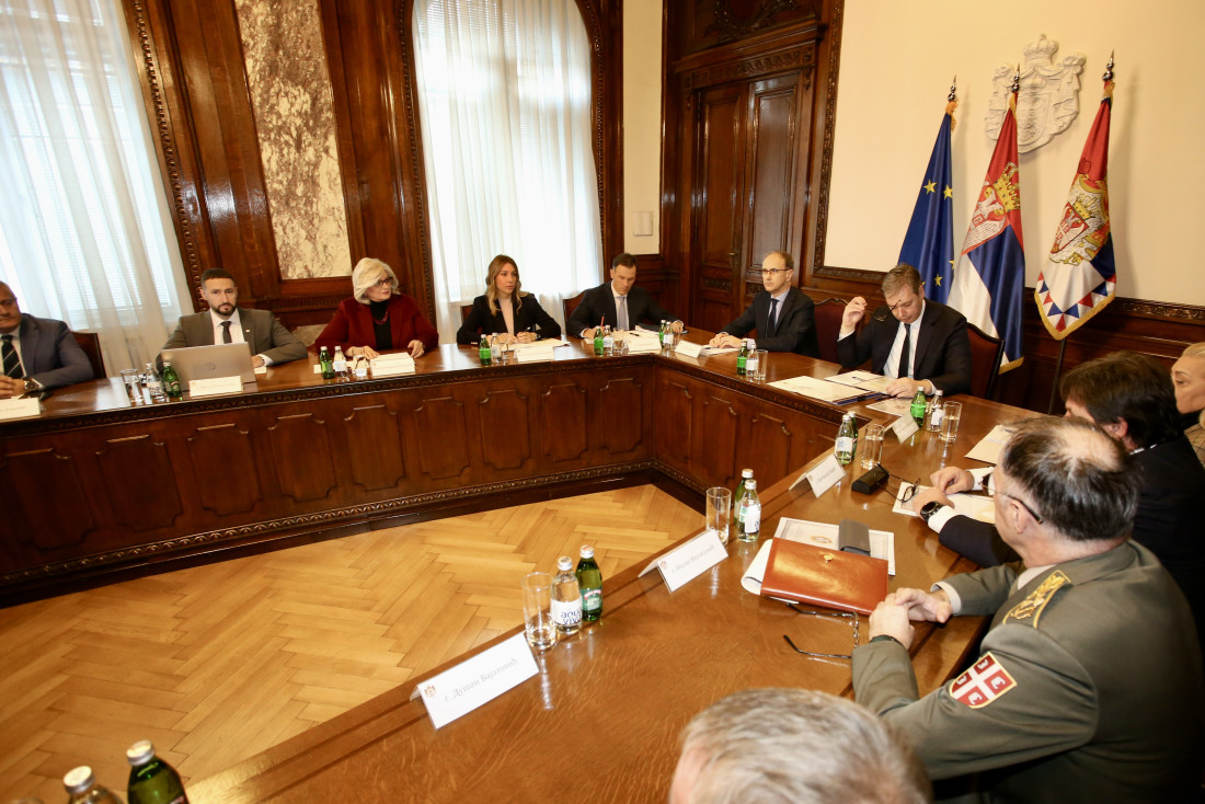 Završen sastanak Vučića i timova za energetiku! Očekuje se obraćanje (VIDEO)