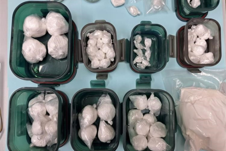 Kakva mlečna blamaža! Ovo je uradila splitska policija (FOTO)