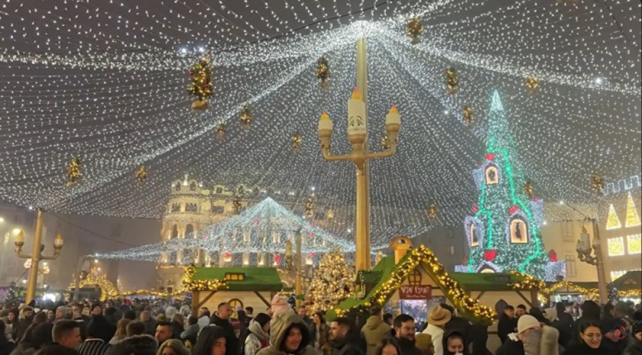Da li znate gde se nalazi najveći božićni sajam u Evropi: I ne, nije ni Austrija, ni Nemačka, a na svega je 360 km od Beograda (FOTO)