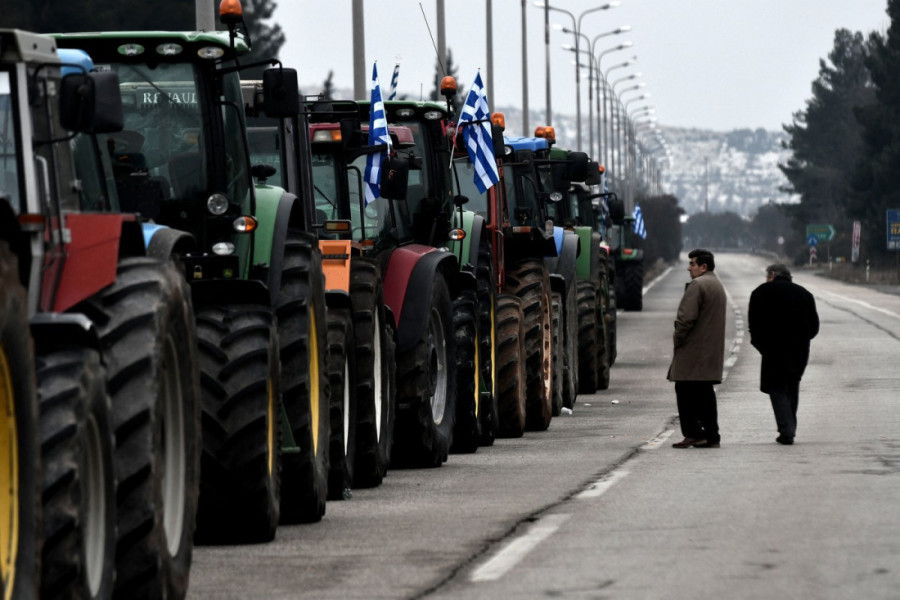 Evzoni potpuno zatvoren! Haos na graničnom prelazu, poljoprivrednici blokirali sve traktorima