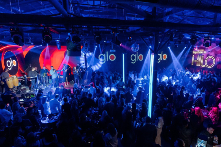 365 dana glo inovacija i napretka: Od svetske nagrade za dizajn do putovanja na Maldive