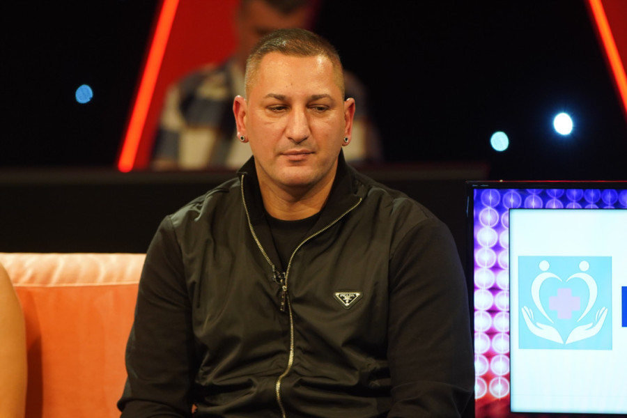 "Bilo bi me sramota" Pevač bez dlake na jeziku o Jakovu Jozinoviću: "Predstavlja se tuđim radom i puni dvorane"