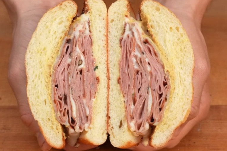 Recept dana: Kiš je savršen slani tart za svaku priliku