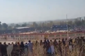 Bizarni spektakl na stadionu u Avganistanu: Dečak (13) upucao ubicu svoje porodice pred 80.000 ljudi (VIDEO)