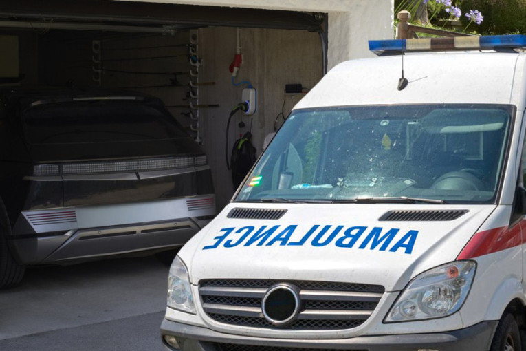 Sutra sahrana tinejdžera iz Subotice koji se ugušio u kolima: Porodica objavila umrlicu zbog koje bi i kamen zaplakao