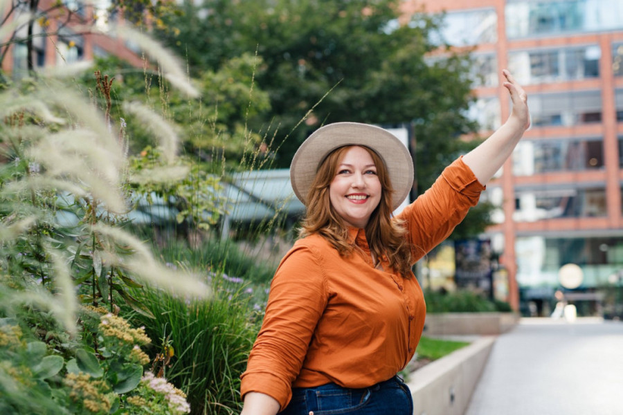 Boje koje savršeno pristaju punijim ženama: Ističu ono najbolje, a diskretno prikrivaju višak