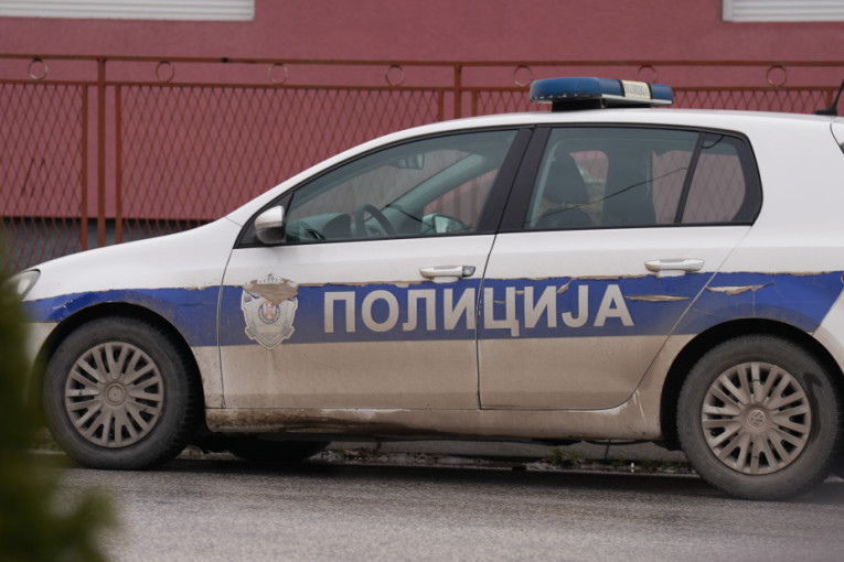 Novi detalji zločina u Čačku: Pronađena tri tela, pored muškarca bio nož! (FOTO/VIDEO)