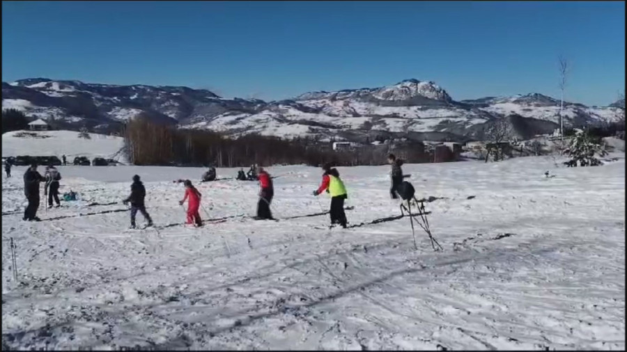Paketići za decu u bolnicama na jugu Srbije: Zajedništvo je najbolji poklon