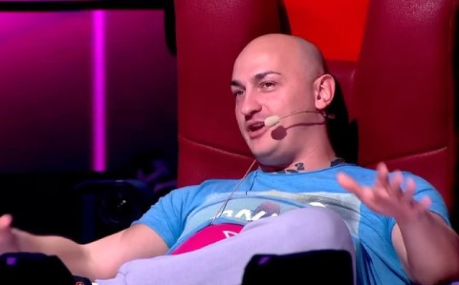 Desingerica ošišao dečka na nastupu! Reper otišao korak dalje, publika u transu!