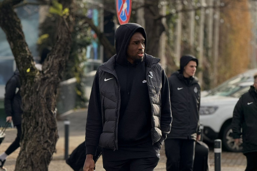 Partizanovi stranci nikad ozbiljniji: Parni valjak stigao u Kluž (VIDEO)