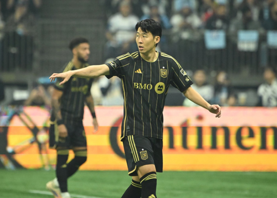 Zvezdin uspešan povratak posle 15 godina: Crveno-beli slavili u Sarajevu u poslednjem testu za Partizan (FOTO/VIDEO)