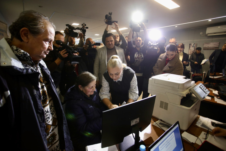 Već stiglo više od 7.000 prijava: Ogromno interesovanje građana za legalizaciju! (FOTO)