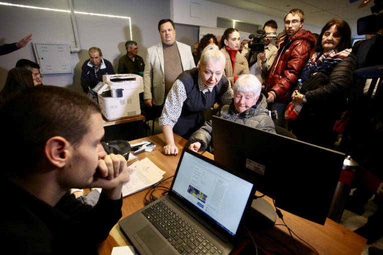 Već stiglo više od 7.000 prijava: Ogromno interesovanje građana za legalizaciju! (FOTO)