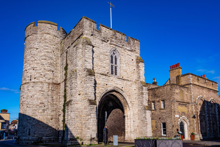 Odiše gotikom i srednjevekovnim šarmom: Turisti obožavaju ovaj engleski grad (FOTO)