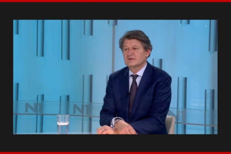 Tramp ruši Netfliks i CNN: Kraj ere lažne propagande