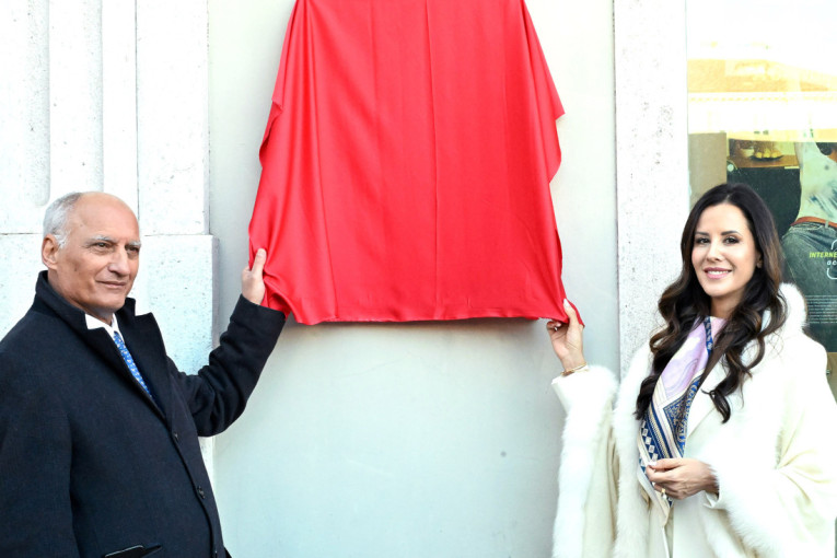 Tamara Vučić prisustvovala otkrivanju spomen ploče Dositeju Obradoviću u Trstu (FOTO)