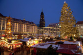 Zima u Drezdenu je kao iz bajke: Praznični marketi, kuvanо vino i ulice koje svetlucaju vas neće ostaviti ravnodušnim (FOTO)